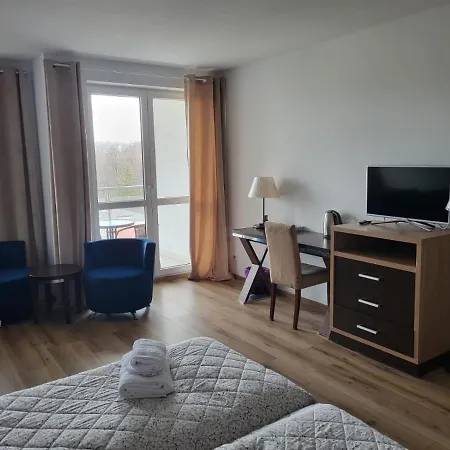 Prywatny, W 4 -gwiazdkowym Diva, Balkon, 300m Do Morza, Do Dworca Pkp Pieszo 10 Minut, Darmowe Wifi W Apartamencie, Dodatkowo Platne - Parking, Spa, Silownia, Squash Διαμέρισμα Kołobrzeg