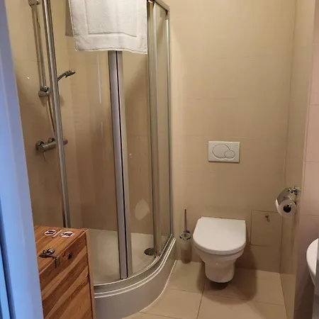 Prywatny, W 4 -gwiazdkowym Diva, Balkon, 300m Do Morza, Do Dworca Pkp Pieszo 10 Minut, Darmowe Wifi W Apartamencie, Dodatkowo Platne - Parking, Spa, Silownia, Squash Kołobrzeg