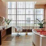 Lejlighed Prywatny, W 4 -gwiazdkowym Diva, Balkon, 300m Do Morza, Do Dworca Pkp Pieszo 10 Minut, Darmowe Wifi W Apartamencie, Dodatkowo Platne - Parking, Spa, Silownia, Squash *