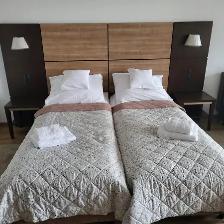 Appartement Prywatny, W 4 -gwiazdkowym Diva, Balkon, 300m Do Morza, Do Dworca Pkp Pieszo 10 Minut, Darmowe Wifi W Apartamencie, Dodatkowo Platne - Parking, Spa, Silownia, Squash