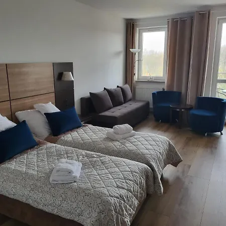 Appartement Prywatny, W 4 -gwiazdkowym Diva, Balkon, 300m Do Morza, Do Dworca Pkp Pieszo 10 Minut, Darmowe Wifi W Apartamencie, Dodatkowo Platne - Parking, Spa, Silownia, Squash *